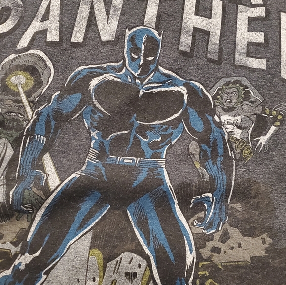 Three  Marvel Comics - Picture 2 of 3